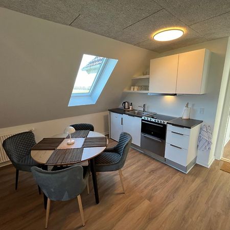 Go-Sleep Bredehus Aparthotel Bredsten  Eksteriør bilde
