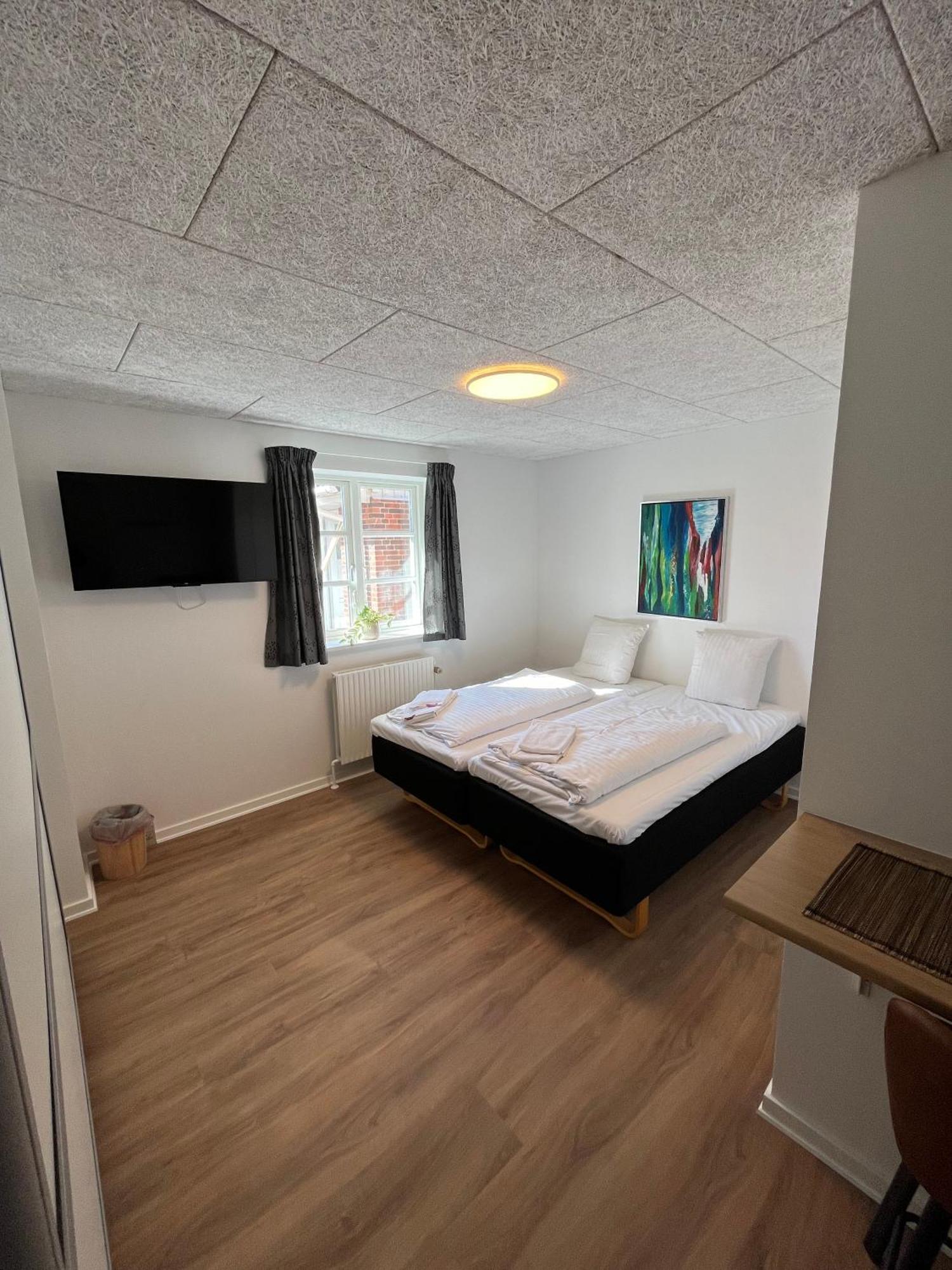 Go-Sleep Bredehus Aparthotel Bredsten  Eksteriør bilde