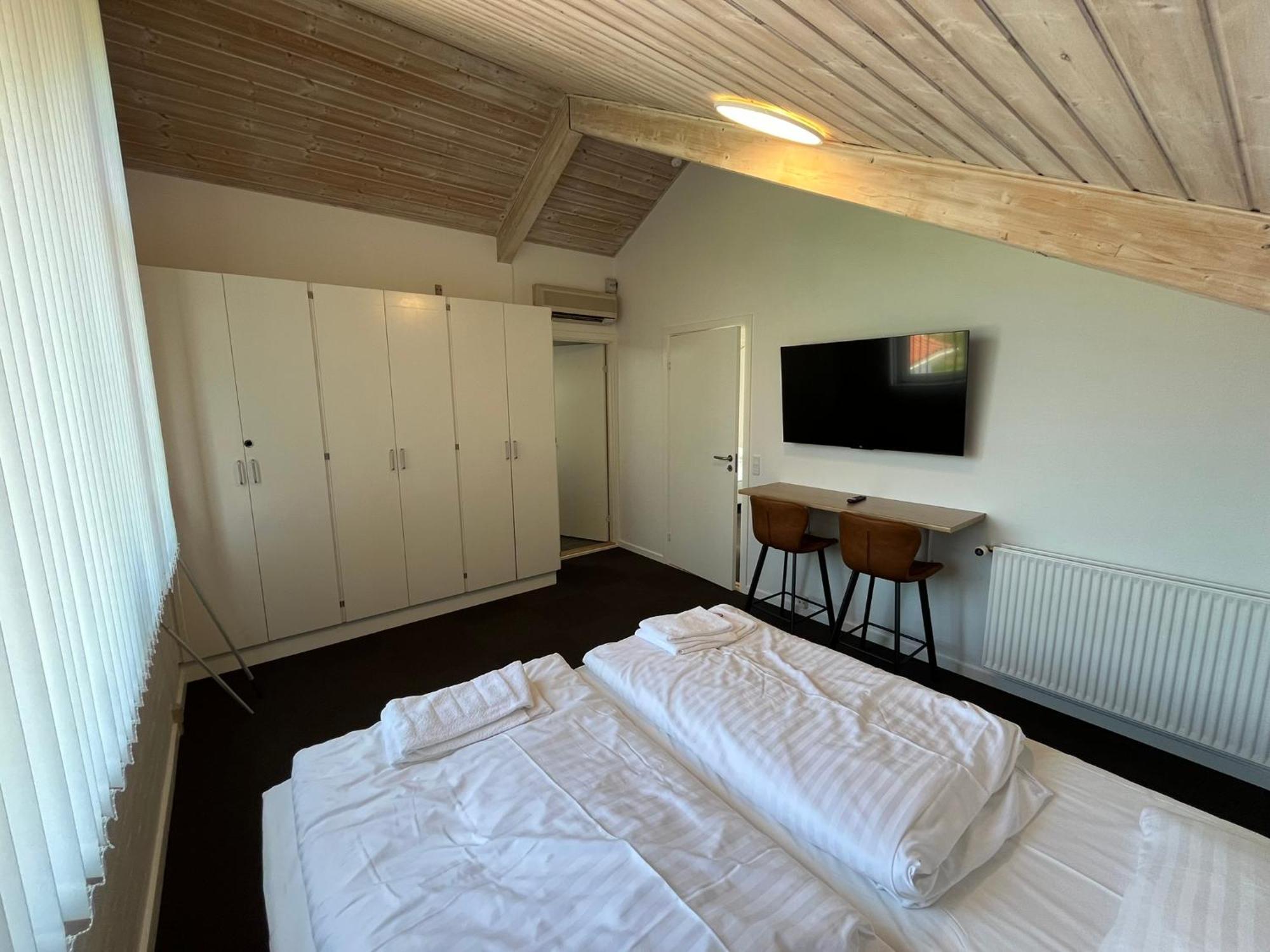 Go-Sleep Bredehus Aparthotel Bredsten  Eksteriør bilde
